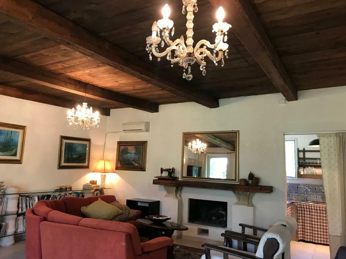 Villa Giulia Lecce Esterno foto